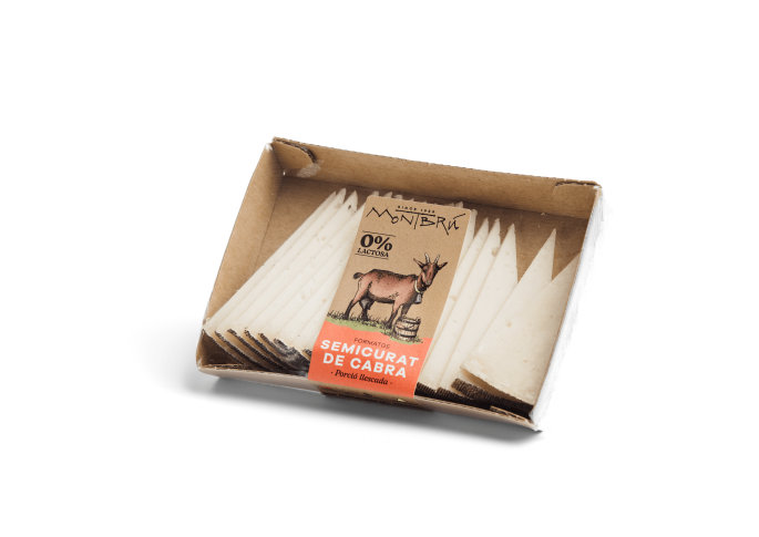 Goat semi-cured cheese sliced portion