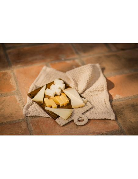 Catalan cheese selection