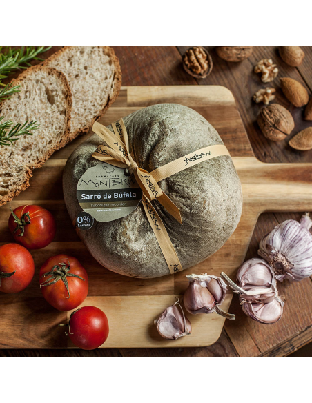 Semi matured buffalo cheese 1,5 Kg