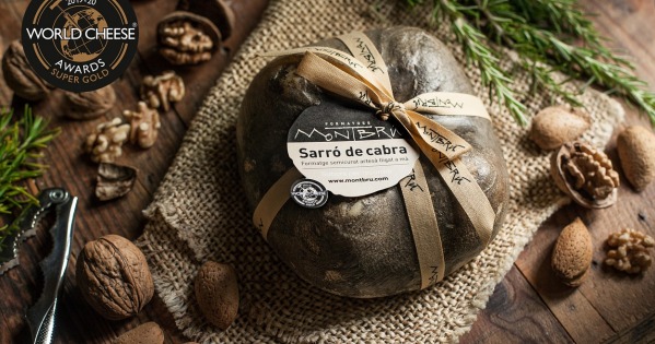 El ‘Sarró’ de Montbrú es el mejor queso de cabra de corteza enmohecida del mundo